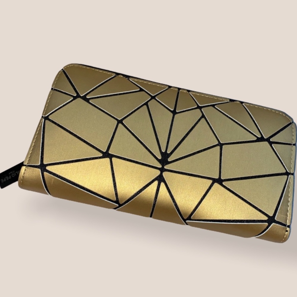 Emilio Pepe gold wallet